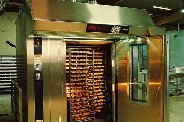 Galerie LUXROTOR - Four a 4 chariots rotatifs