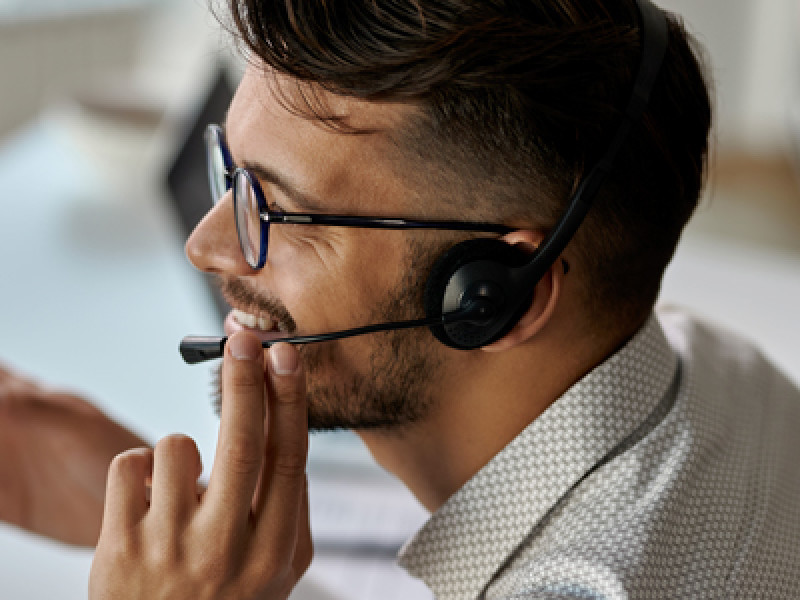 Contactez nos experts pour vos accessoires BAKELUX