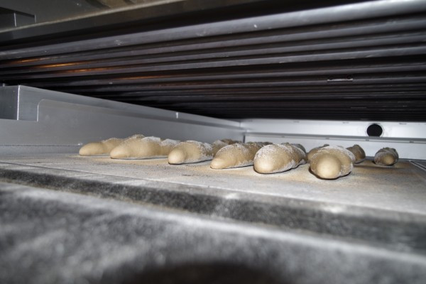 WOODSTONE PLUS - Baguettes en cuisson sur sole de pierre
