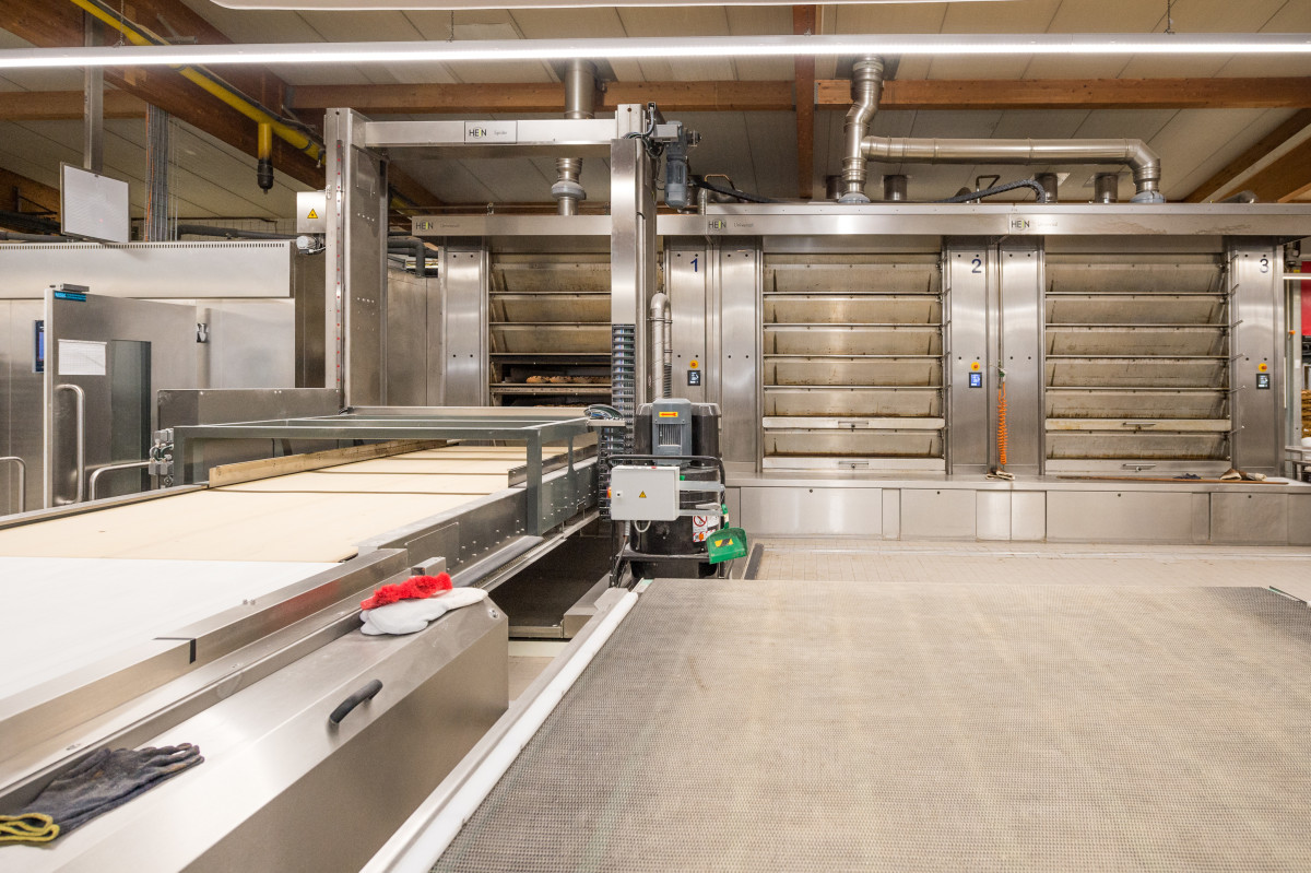 UNIVERSAL PLUS Anlage mit Automatisierung